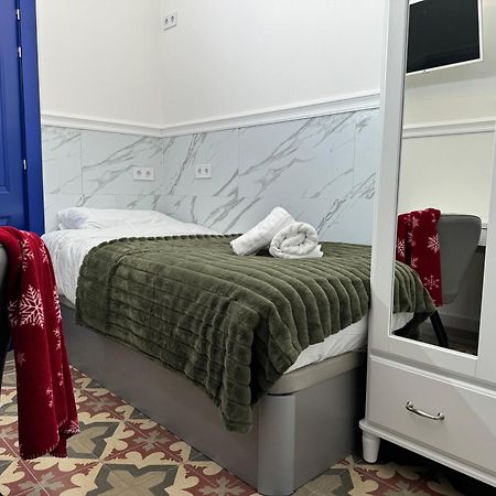 Castanos 4 Aparthotel Alicante Bagian luar foto