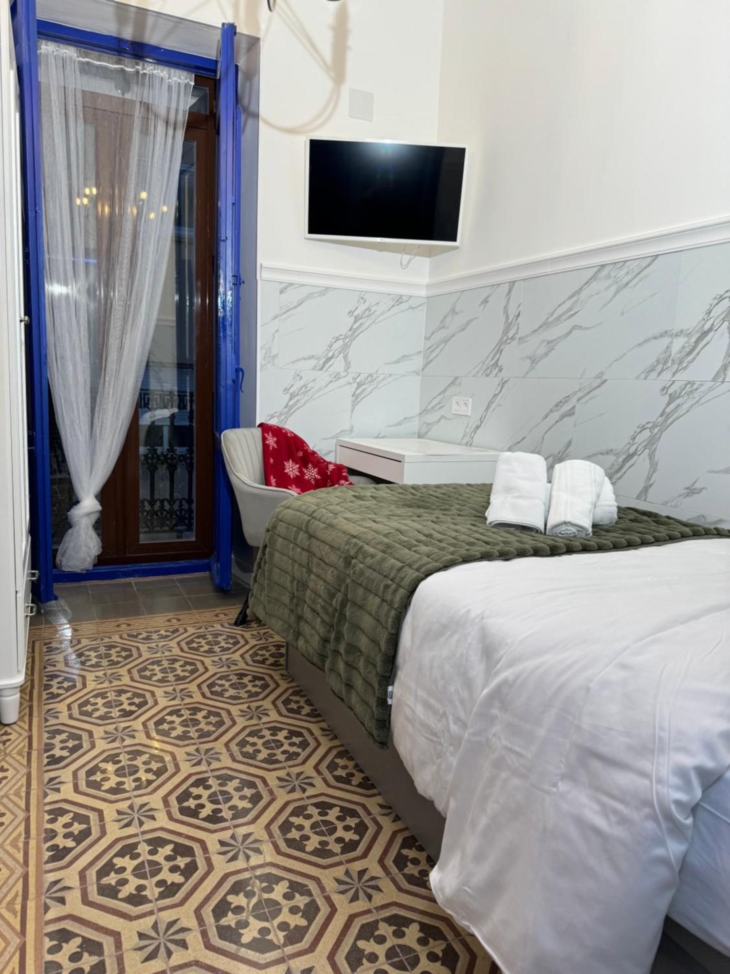 Castanos 4 Aparthotel Alicante Bagian luar foto